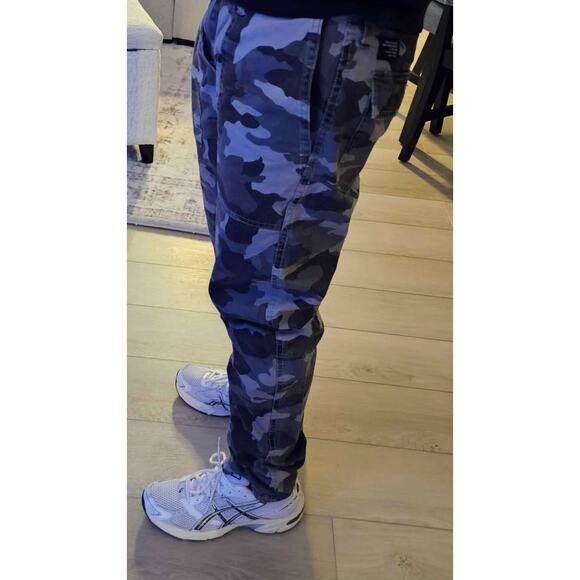 Black/ Gray Stussy Pants 30x31 - Picture 3 of 10